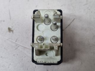 bontott BMW 3 E36 Bal első Ablakemelő Kapcsoló