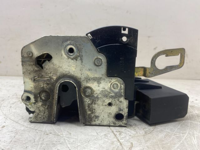 bontott BMW 3 E36 Bal első Ajtózár