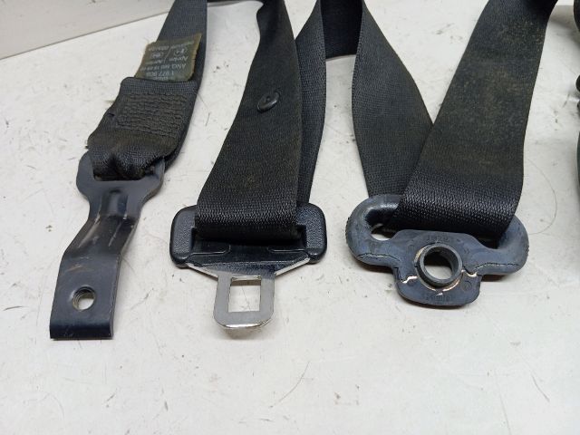 bontott BMW 3 E36 Bal első Biztonsági Öv