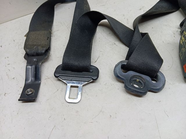 bontott BMW 3 E36 Bal első Biztonsági Öv