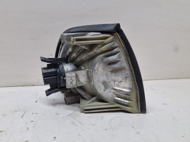 bontott BMW 3 E36 Bal első Irányjelző