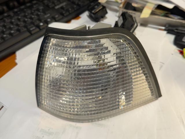 bontott BMW 3 E36 Bal első Irányjelző