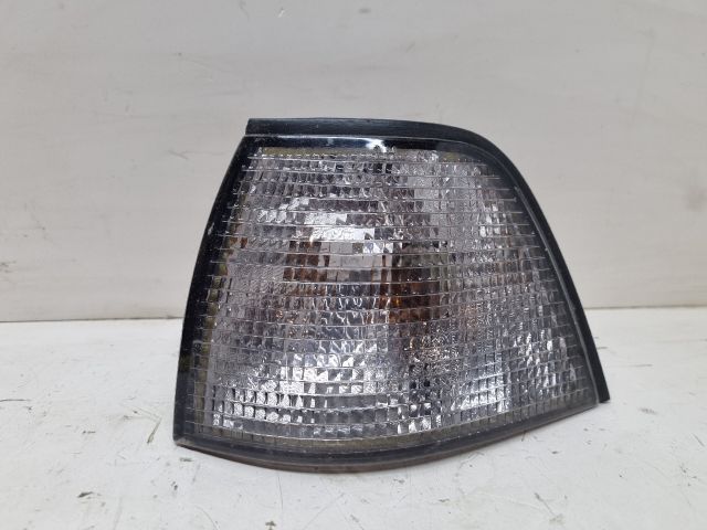 bontott BMW 3 E36 Bal első Irányjelző