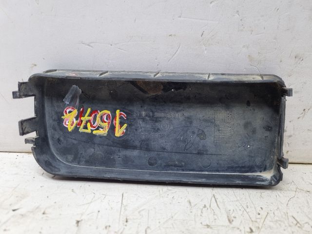 bontott BMW 3 E36 Bal első Lökhárító Vakborítás