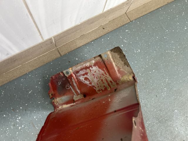 bontott BMW 3 E36 Bal első Sárvédő