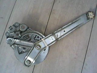 bontott BMW 3 E36 Bal hátsó Ablakemelő Szerkezet (Mechanikus)