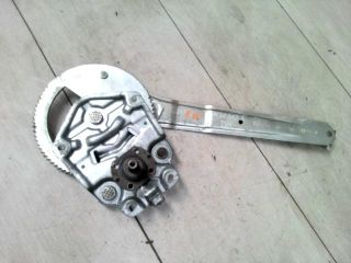 bontott BMW 3 E36 Bal hátsó Ablakemelő Szerkezet (Mechanikus)