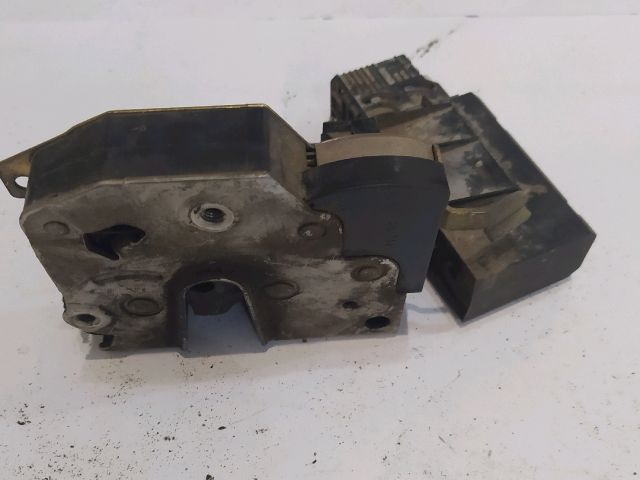 bontott BMW 3 E36 Bal hátsó Ajtózár