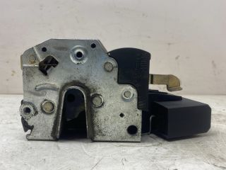 bontott BMW 3 E36 Bal hátsó Ajtózár