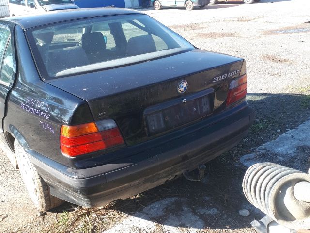 bontott BMW 3 E36 Bal hátsó Csonkállvány Kerékaggyal