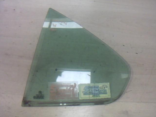 bontott BMW 3 E36 Bal hátsó Fixüveg (Ajtóban)