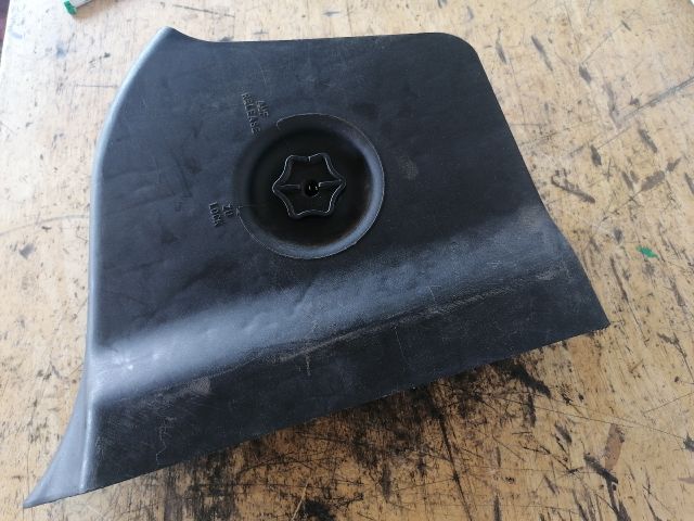 bontott BMW 3 E36 Bal Hátsó Lámpa Foglalat