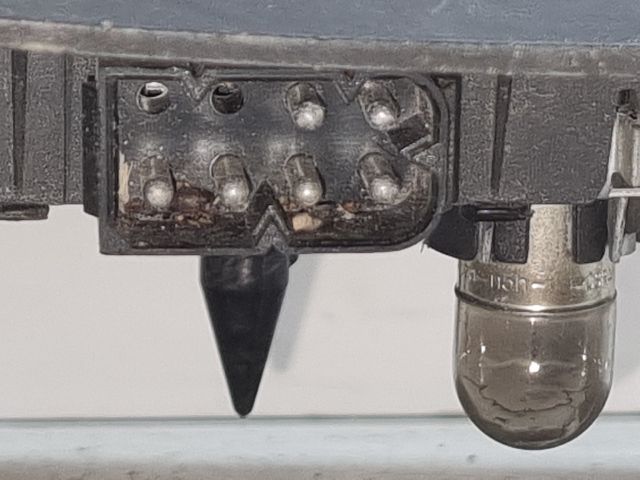 bontott BMW 3 E36 Bal Hátsó Lámpa Foglalat