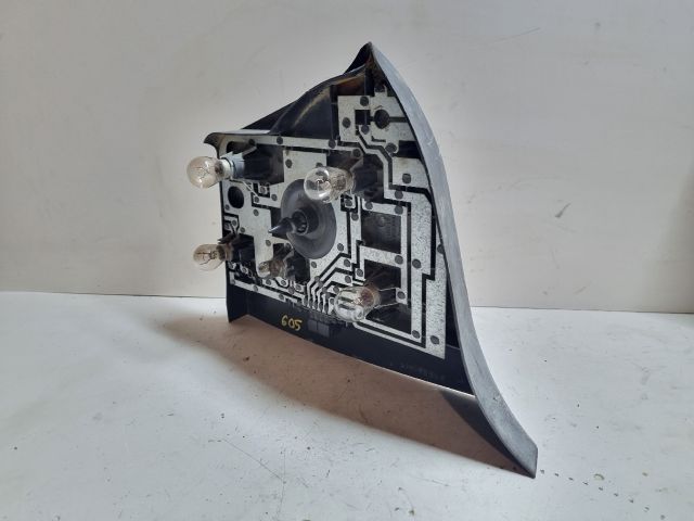 bontott BMW 3 E36 Bal Hátsó Lámpa Foglalat