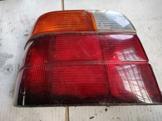 bontott BMW 3 E36 Bal Hátsó Lámpa