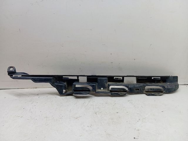 bontott BMW 3 E36 Bal hátsó Lökhárító Tartó (Műanyag)