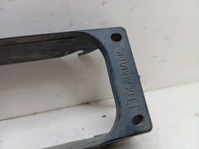 bontott BMW 3 E36 Bal Ködfényszóró Tartó