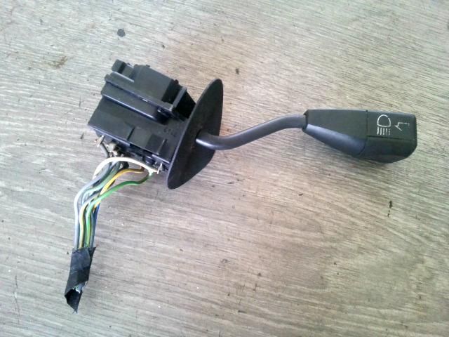 bontott BMW 3 E36 Bal Kormánykapcsoló Irányjelző