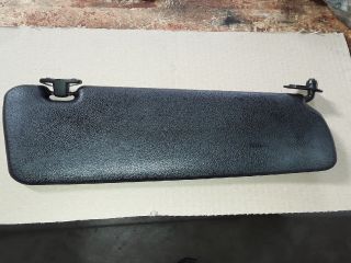 bontott BMW 3 E36 Bal Napellenző