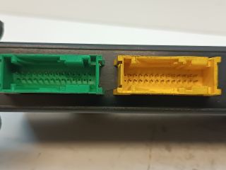 bontott BMW 3 E36 Biztosítéktábla Utastér