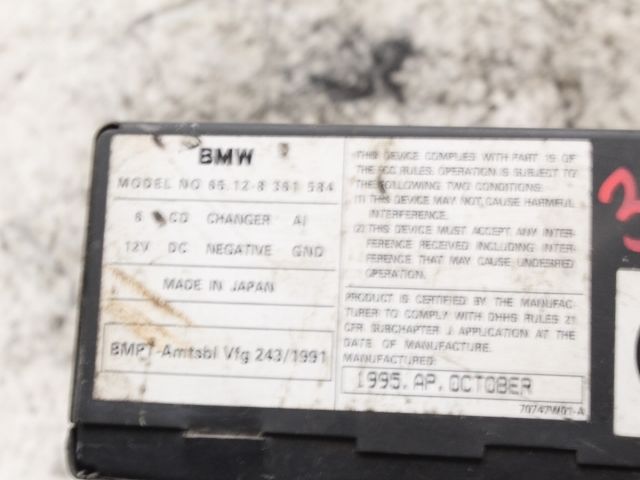bontott BMW 3 E36 CD / DVD Tár