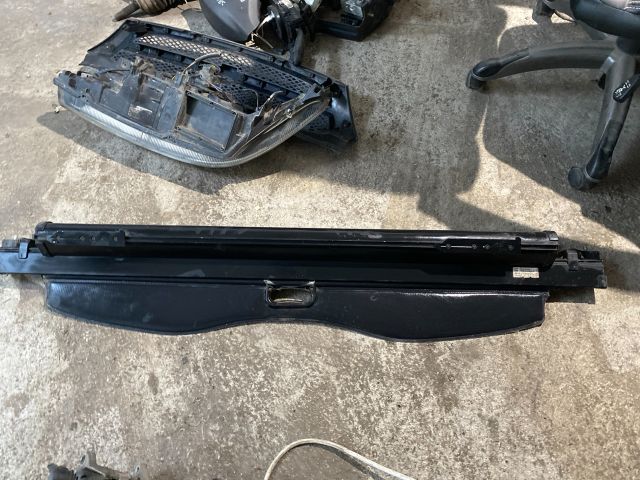 bontott BMW 3 E36 Csomagtér Roló