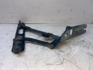 bontott BMW 3 E36 Csomagtérajtó Bal Zsanér