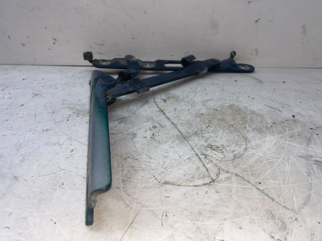 bontott BMW 3 E36 Csomagtérajtó Bal Zsanér