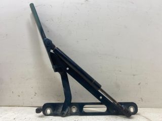 bontott BMW 3 E36 Csomagtérajtó Jobb Zsanér