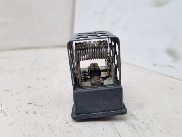 bontott BMW 3 E36 Előtét Ellenállás Fűtőmotor