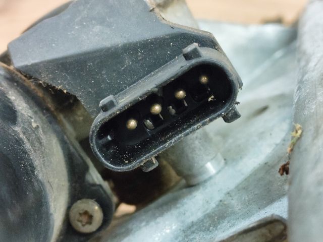 bontott BMW 3 E36 Első Ablaktörlő Szerkezet Motorral