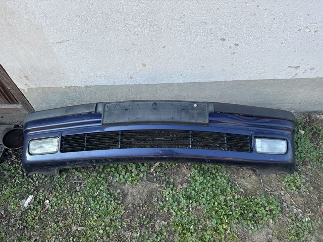 bontott BMW 3 E36 Első Lökhárító (Részeivel)