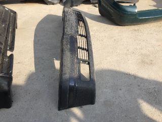 bontott BMW 3 E36 Első Lökhárító (Üresen)