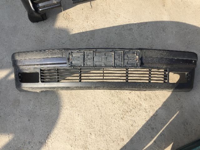 bontott BMW 3 E36 Első Lökhárító (Üresen)