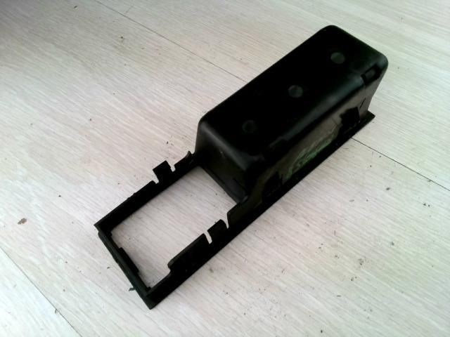 bontott BMW 3 E36 Első Tároló Rekesz
