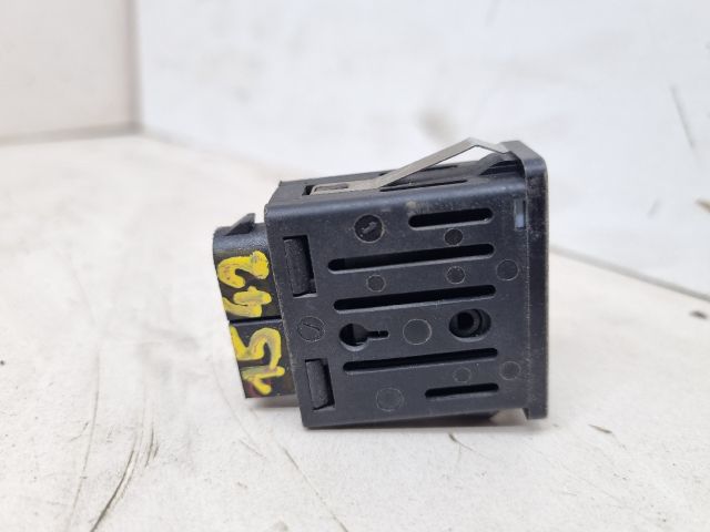 bontott BMW 3 E36 Fényszórómagasság Állító Kapcsoló