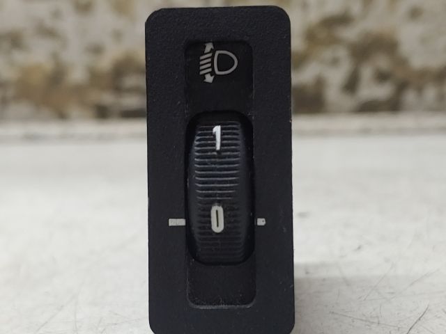 bontott BMW 3 E36 Fényszórómagasság Állító Kapcsoló