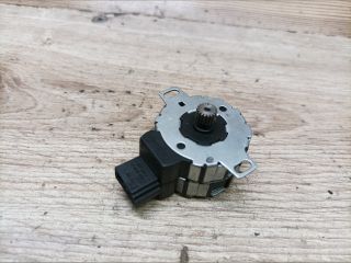 bontott BMW 3 E36 Fűtés Állító Motor