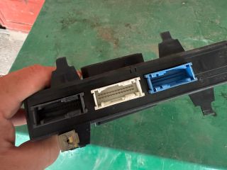 bontott BMW 3 E36 Fűtés Vezérlő Modul