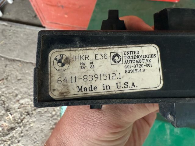 bontott BMW 3 E36 Fűtés Vezérlő Modul