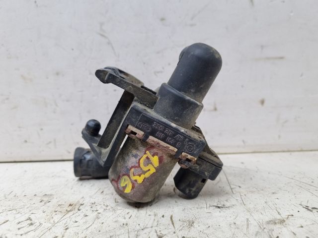 bontott BMW 3 E36 Fűtéscsap