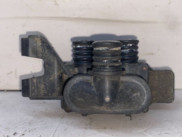 bontott BMW 3 E36 Fűtéscsap