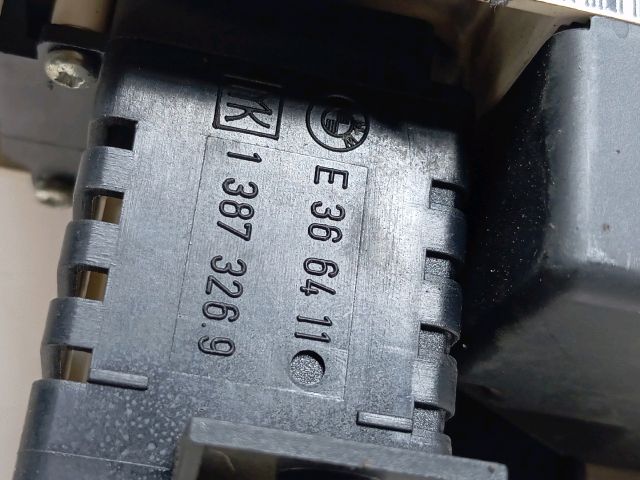 bontott BMW 3 E36 Fűtéskapcsoló (Nem klímás)