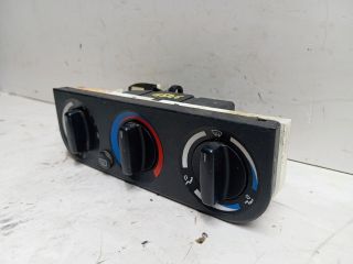 bontott BMW 3 E36 Fűtéskapcsoló (Nem klímás)