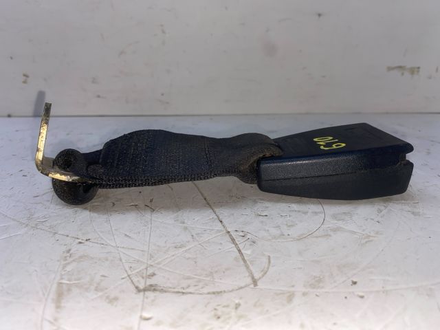 bontott BMW 3 E36 Hátsó középső Biztonsági Öv Csat