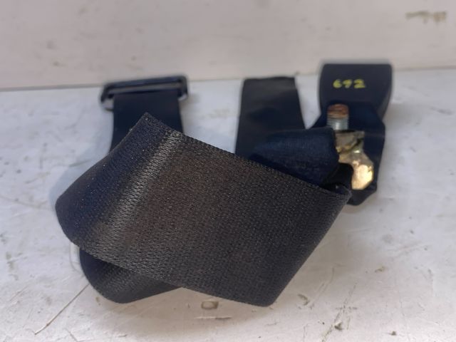 bontott BMW 3 E36 Hátsó középső Biztonsági Öv Csat