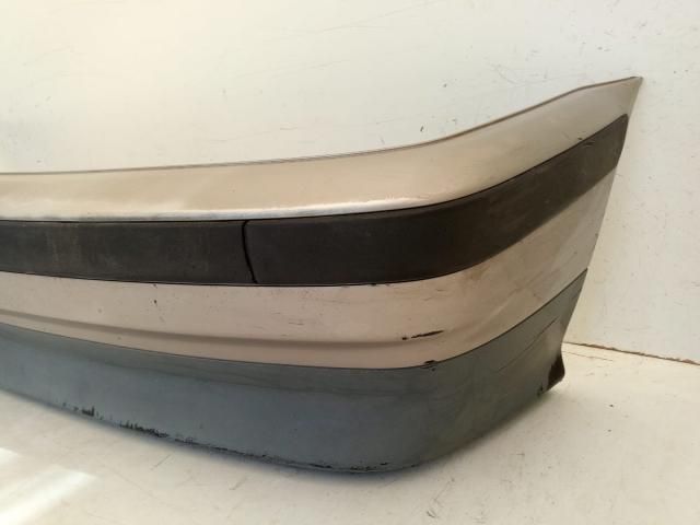 bontott BMW 3 E36 Hátsó Lökhárító (Üresen)