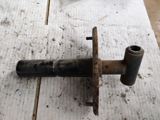 bontott BMW 3 E36 Hátsó Ütközéscsillapító