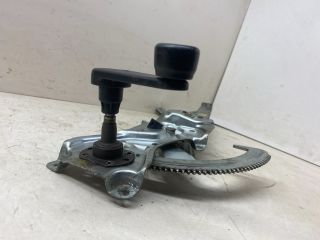 bontott BMW 3 E36 Jobb első Ablakemelő Szerkezet (Mechanikus)