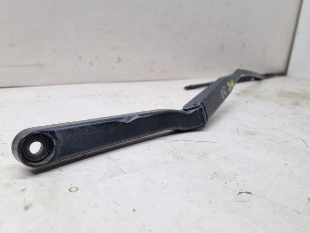 bontott BMW 3 E36 Jobb első Ablaktörlő Kar